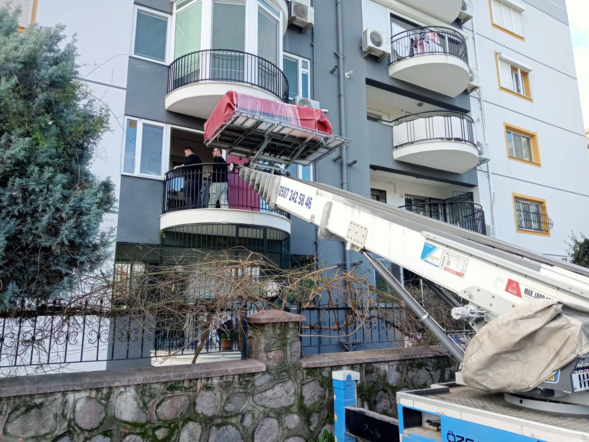 EGE35 Nakliyat araç içi